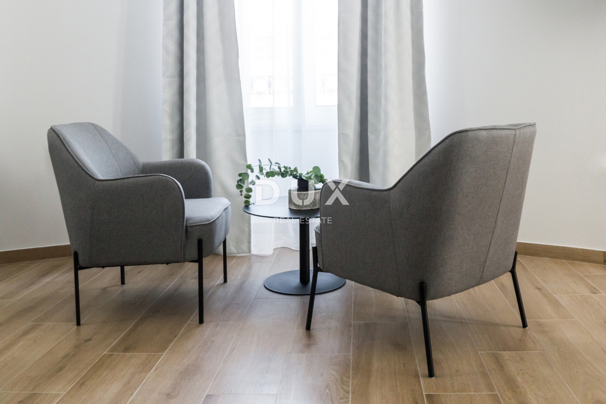 RIJEKA, CENTRO - Investimento esclusivo: tre appartamenti arredati in un complesso, posizione privilegiata