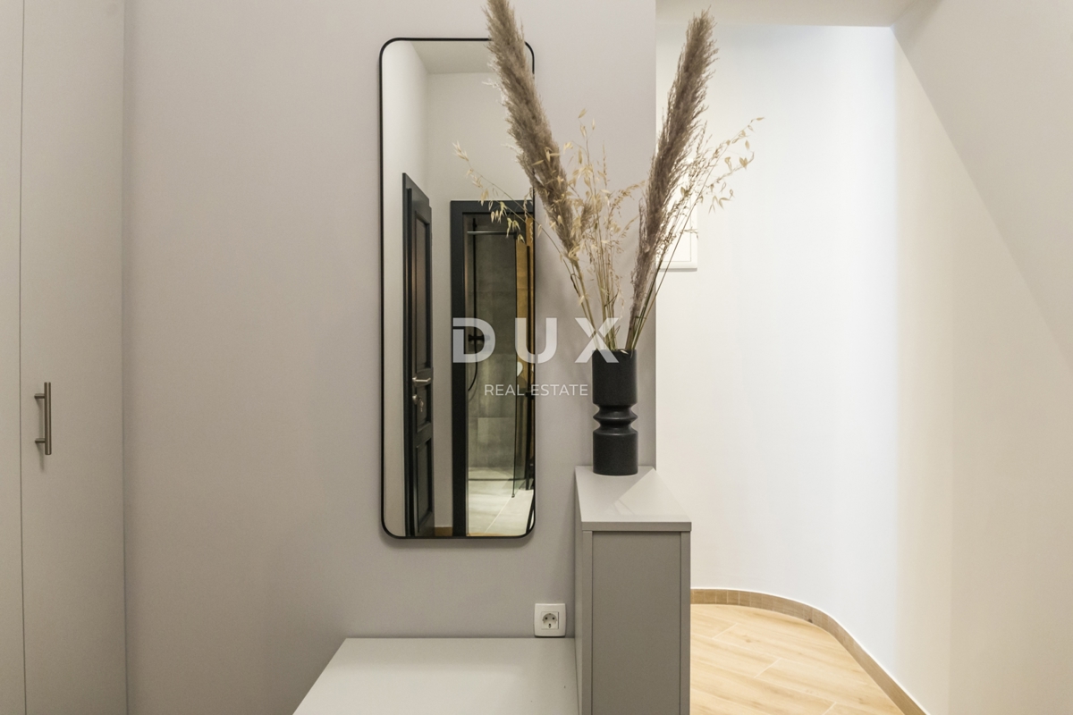 RIJEKA, CENTRO - Investimento esclusivo: tre appartamenti arredati in un complesso, posizione privilegiata