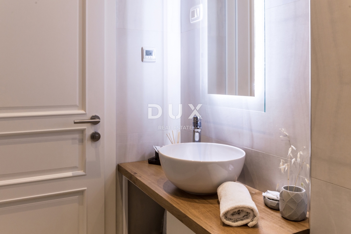 RIJEKA, CENTRO - Investimento esclusivo: tre appartamenti arredati in un complesso, posizione privilegiata