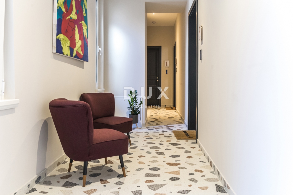 RIJEKA, CENTRO - Investimento esclusivo: tre appartamenti arredati in un complesso, posizione privilegiata