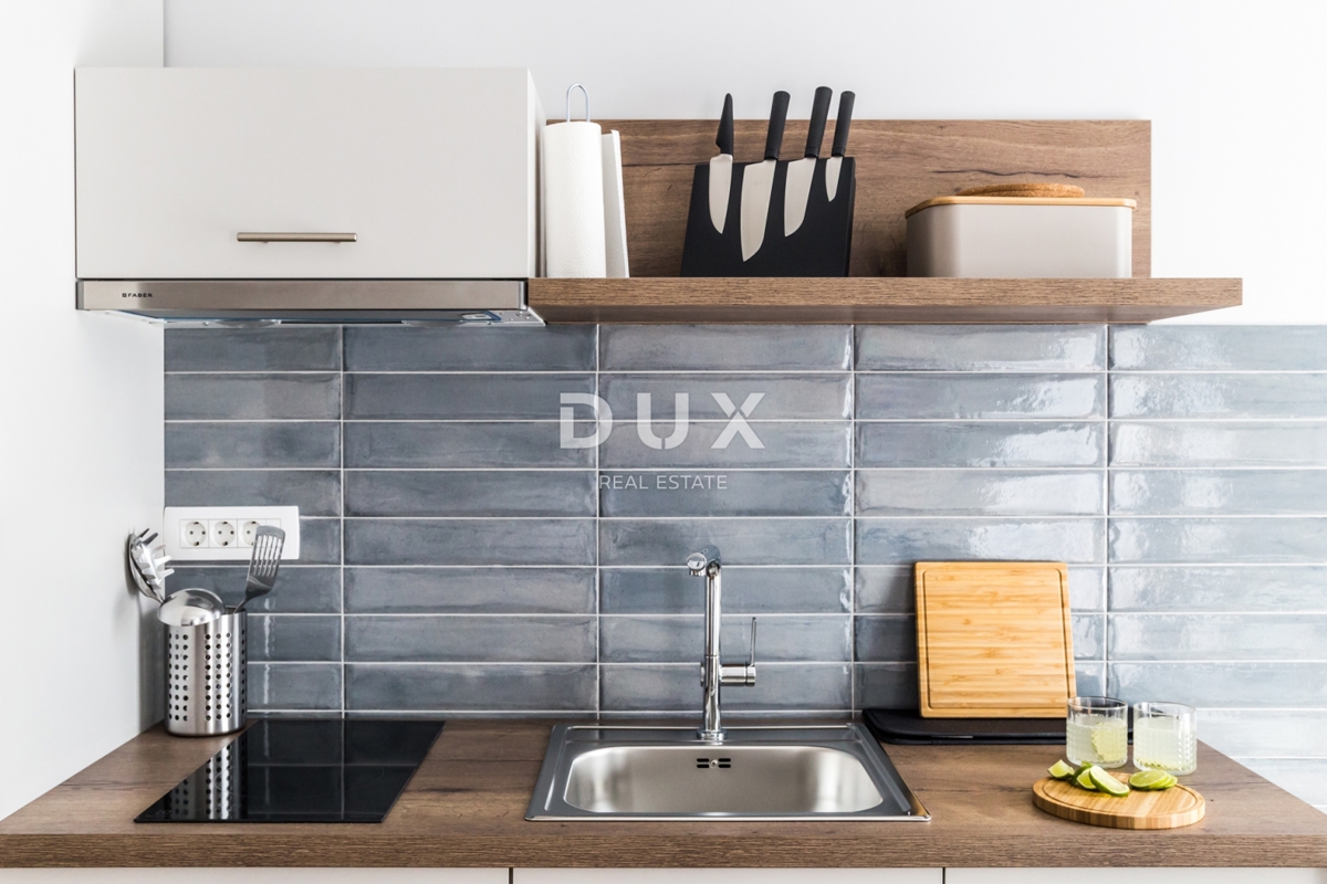 RIJEKA, CENTRO - Investimento esclusivo: tre appartamenti arredati in un complesso, posizione privilegiata