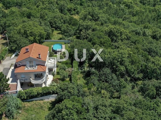 CRIKVENICA, GRIŽANE - Bellissima casa indipendente con piscina e vista mare!