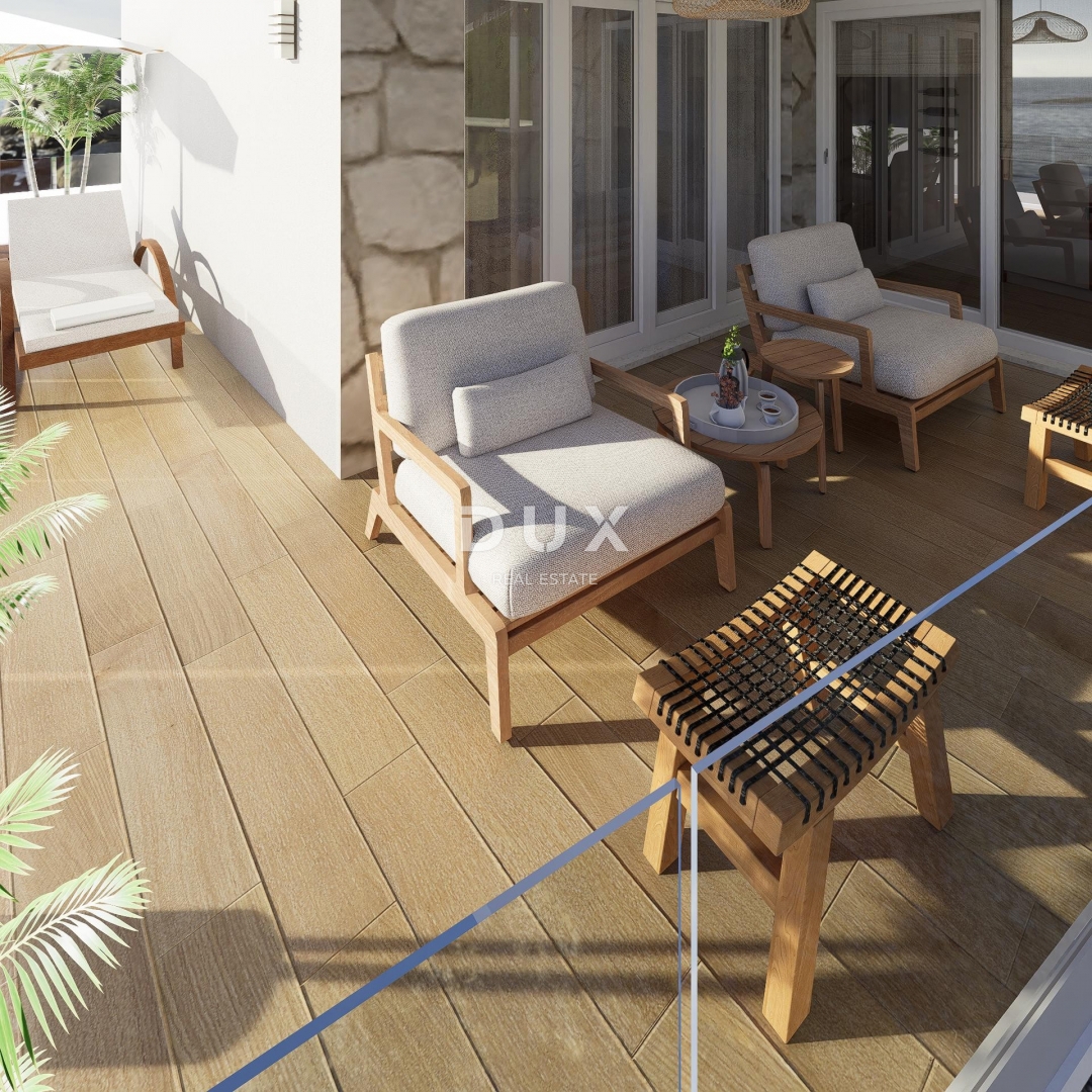 CRIKVENICA - appartamento con tre camere da letto e garage, a 130 m dal mare