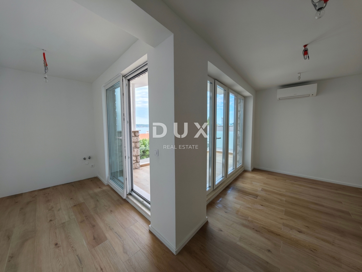 CRIKVENICA - appartamento con tre camere da letto e garage, a 130 m dal mare