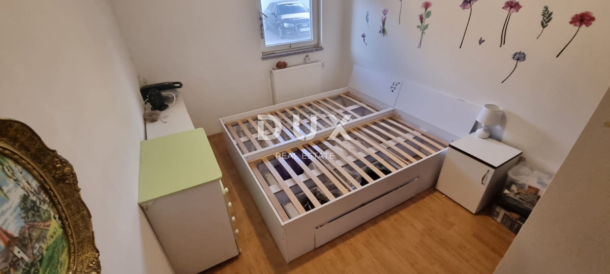 ISTRIA, POLA - Appartamento con giardino in ottima posizione!