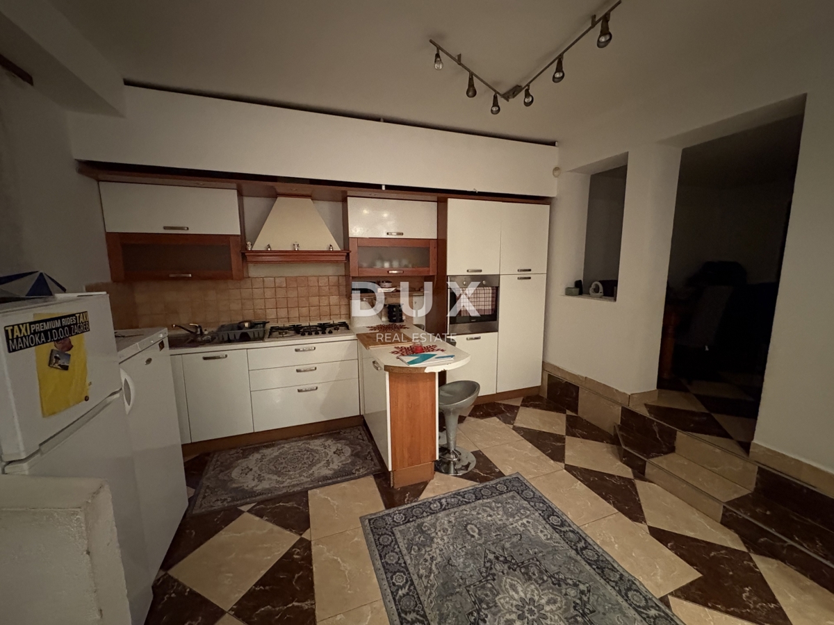 ZAGABRIA, DONJA DUBRAVA - Casa con potenziale di investimento