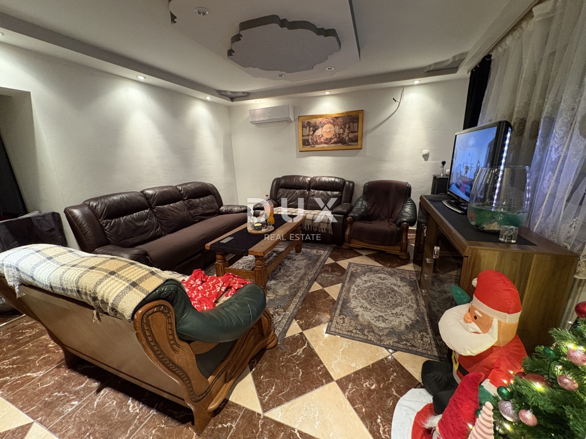 ZAGABRIA, DONJA DUBRAVA - Casa con potenziale di investimento