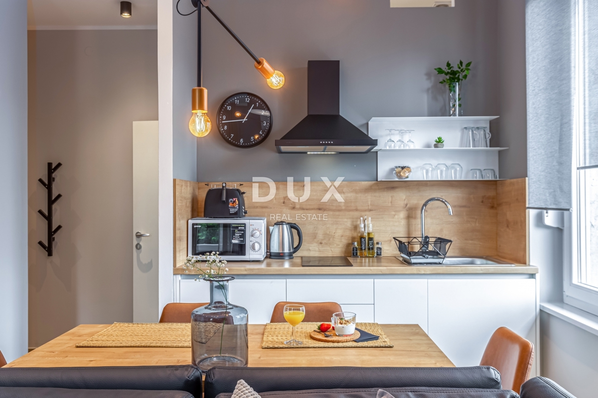 RIJEKA, CENTRO – Immobile d’investimento con tre appartamenti modernamente arredati