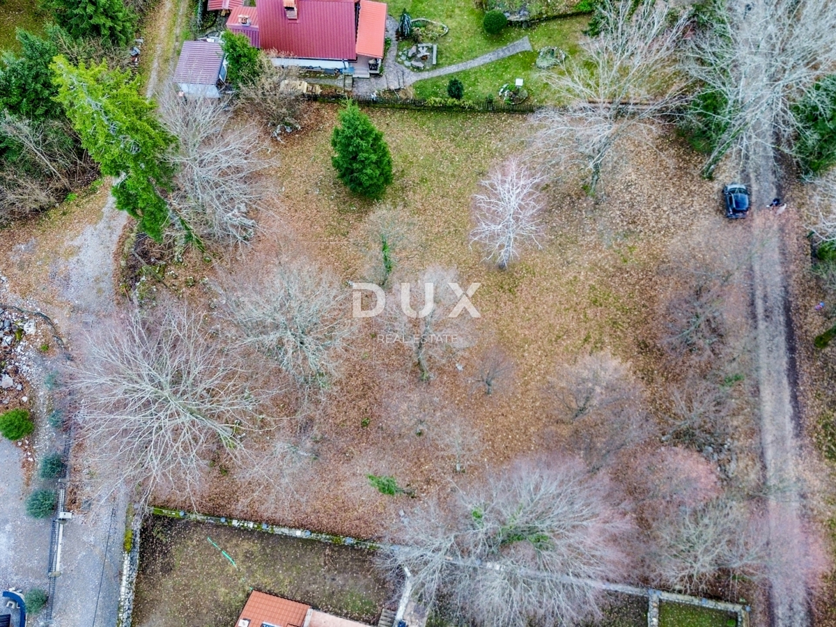 OPATIJA, ZVONEĆA - l'ultimo terreno edificabile nel bosco, come in una fiaba, un idillio boschivo a soli 6 km da Opatija e dal mare