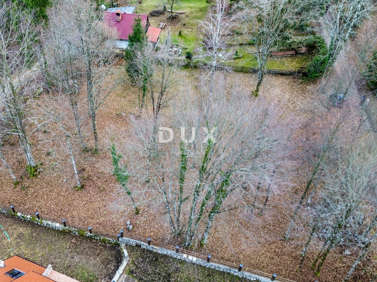 OPATIJA, ZVONEĆA - l'ultimo terreno edificabile nel bosco, come in una fiaba, un idillio boschivo a soli 6 km da Opatija e dal mare