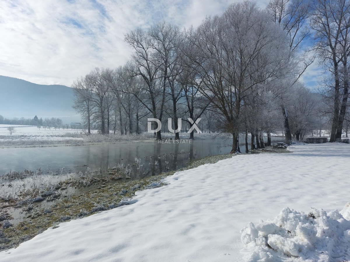 OTOČAC, ČOVIĆI - Un pezzo di natura vicino al fiume Gacka, 1234m2