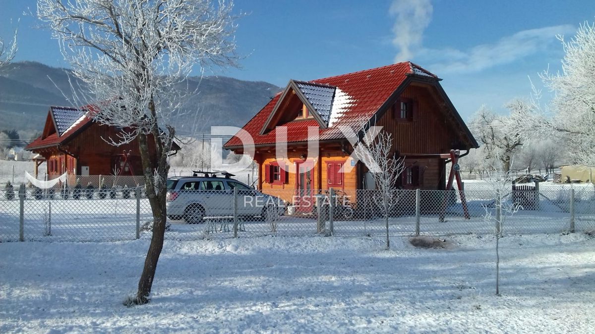 OTOČAC, LIČKO LEŠČE - Casa nella natura con piscina