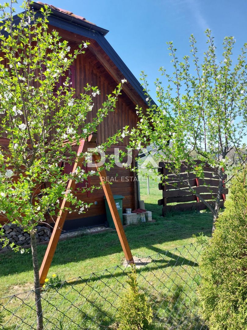 OTOČAC, LIČKO LEŠČE - Casa nella natura con piscina