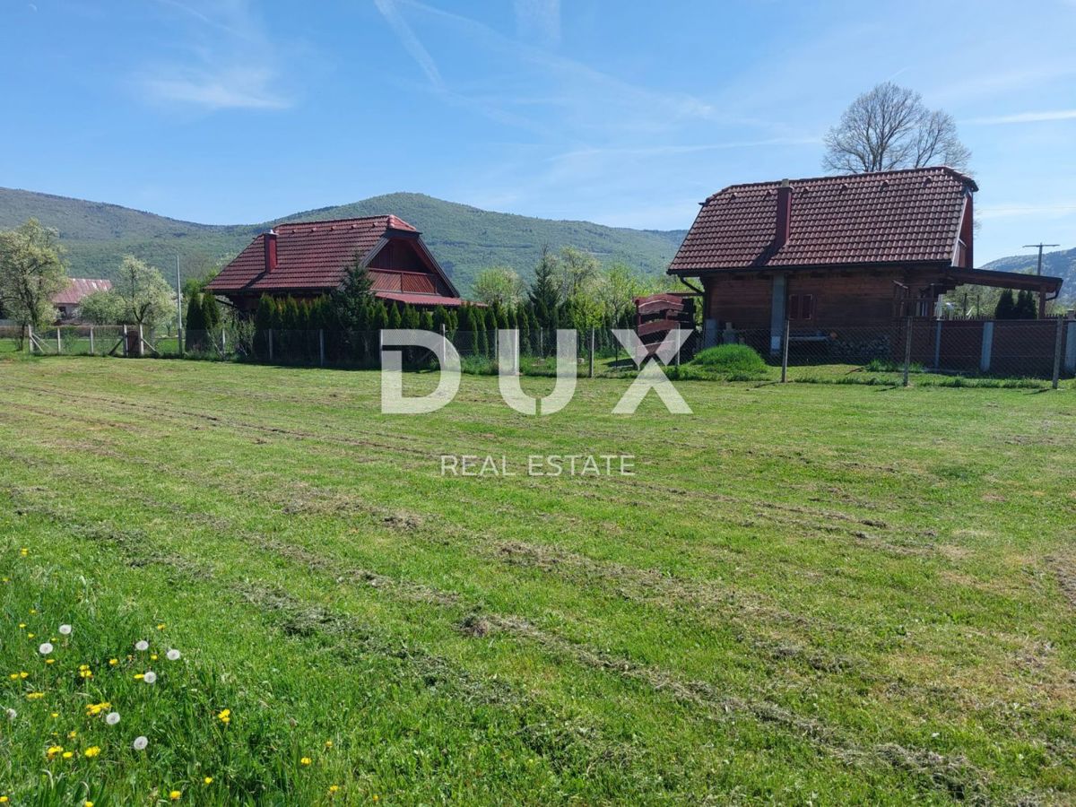 OTOČAC, LIČKO LEŠČE - Casa nella natura con piscina