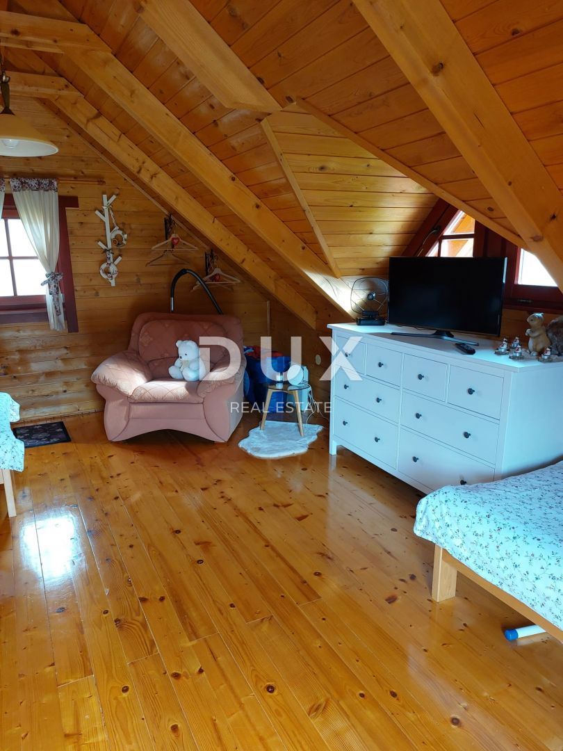 OTOČAC, LIČKO LEŠČE - Casa nella natura con piscina