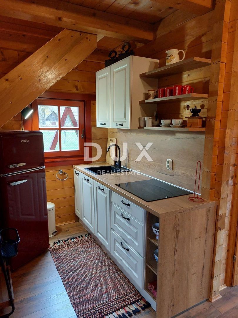 OTOČAC, LIČKO LEŠČE - Casa nella natura con piscina