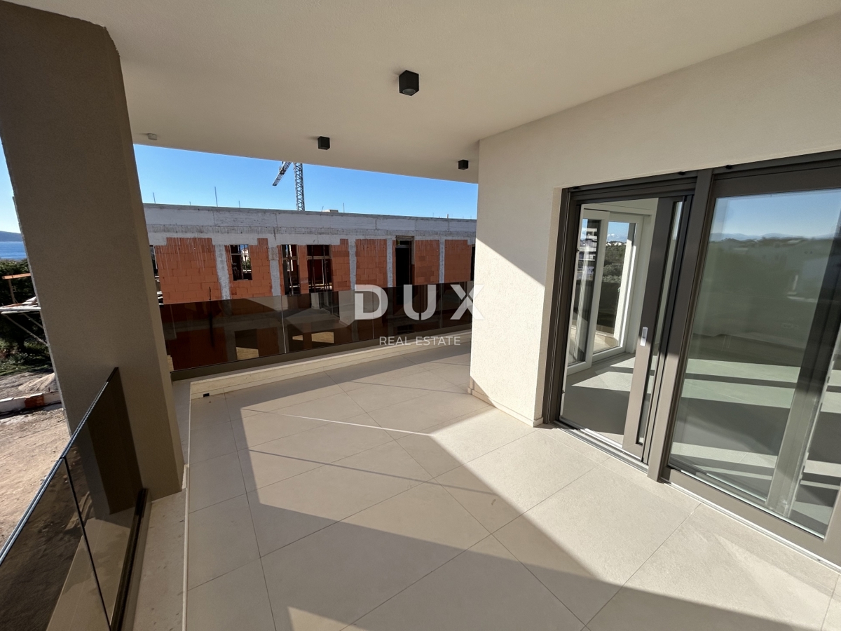 ŠIBENIK, VODICE – Appartamento di lusso vicino alla spiaggia con vista mare