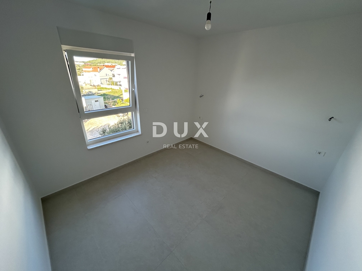 ŠIBENIK, VODICE – Appartamento di lusso vicino alla spiaggia con vista mare