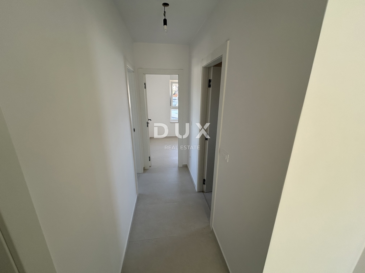 ŠIBENIK, VODICE – Appartamento di lusso vicino alla spiaggia con vista mare