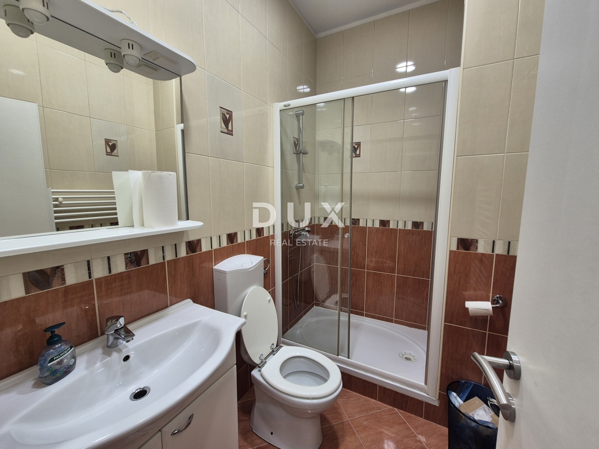 ZAGABRIA, TRNJE - Appartamento con cinque camere da letto e due ingressi separati in una posizione privilegiata