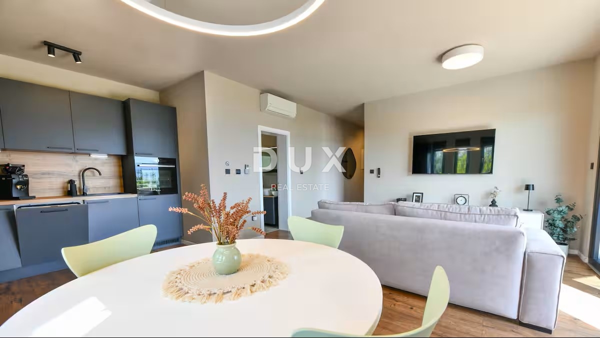 OPATIJA, OPRIĆ - appartamento in un nuovo edificio con giardino e vista mare