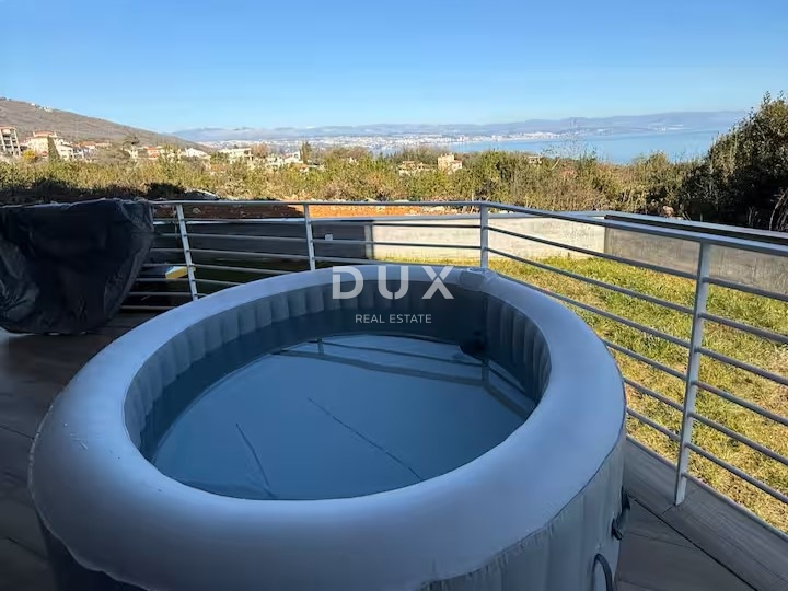 OPATIJA, OPRIĆ - appartamento in un nuovo edificio con giardino e vista mare