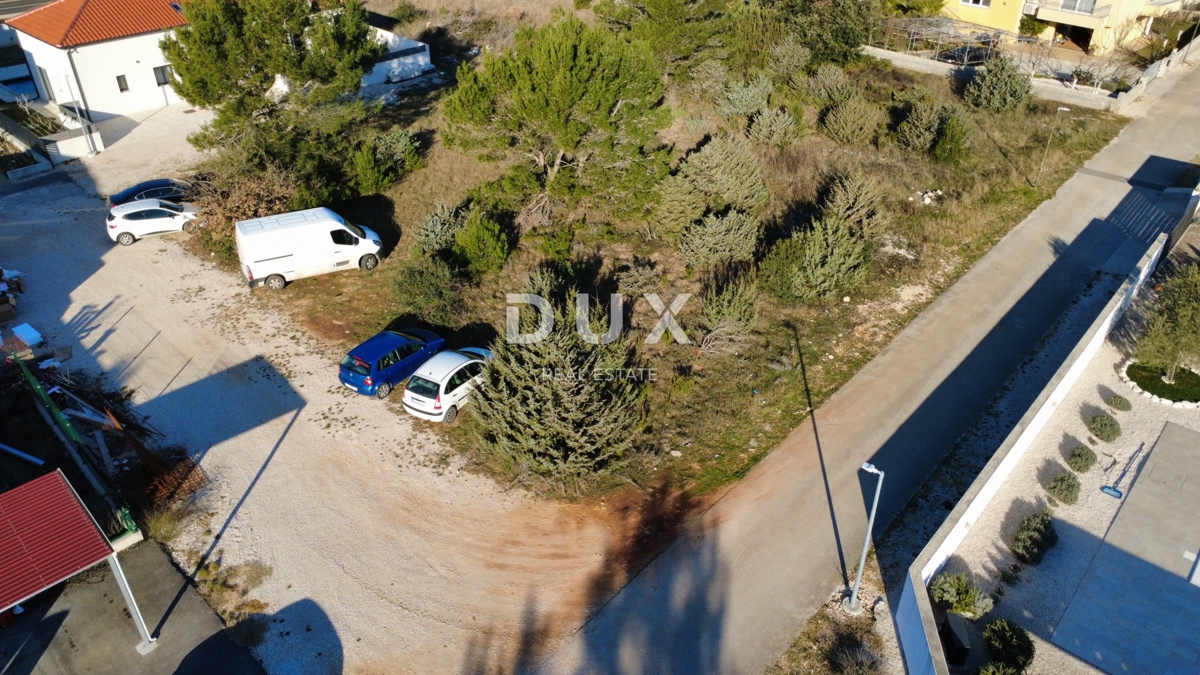 ZADAR, ZATON - Terreno edificabile 522 m2, forma regolare