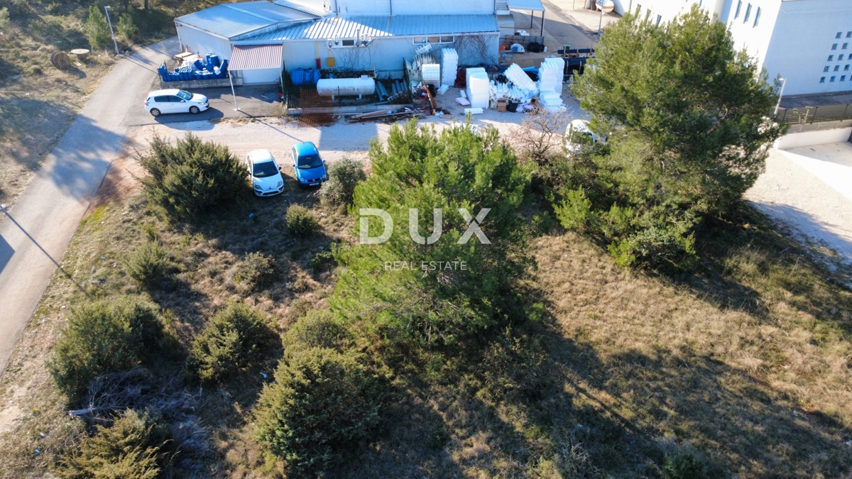 ZADAR, ZATON - Terreno edificabile 522 m2, forma regolare