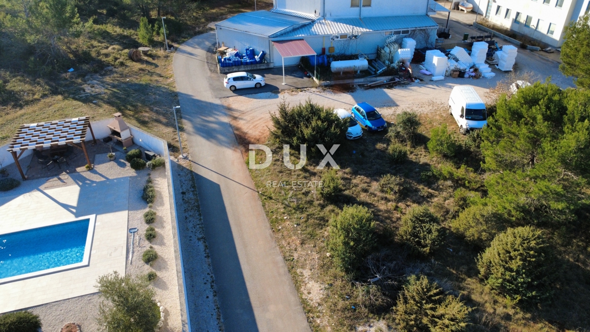 ZADAR, ZATON - Terreno edificabile 522 m2, forma regolare