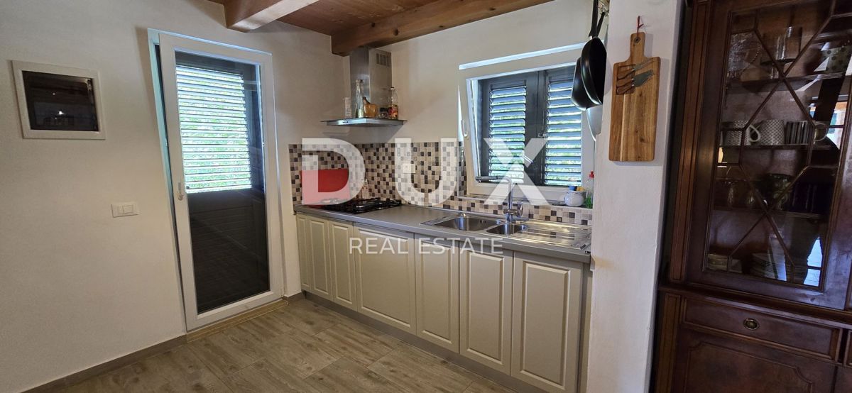 ISTRIA, ŽMINJ - Casa vacanze in posizione appartata, con piscina e jacuzzi