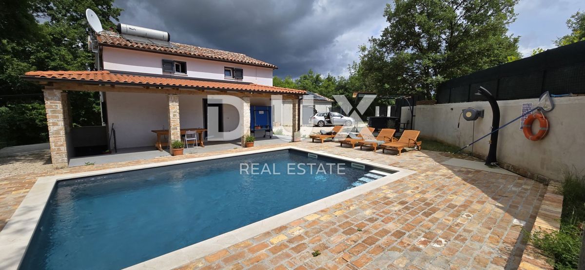 ISTRIA, ŽMINJ - Casa vacanze in posizione appartata, con piscina e jacuzzi