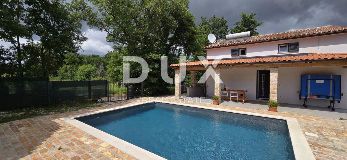 ISTRIA, ŽMINJ - Casa vacanze in posizione appartata, con piscina e jacuzzi