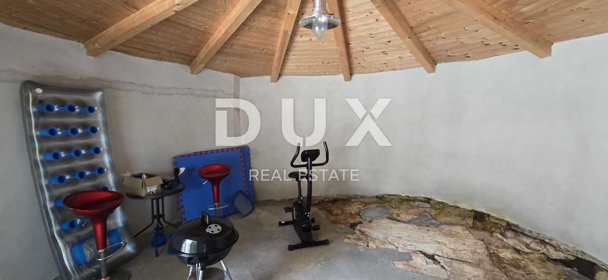 ISTRIA, ŽMINJ - Casa vacanze in posizione appartata, con piscina e jacuzzi