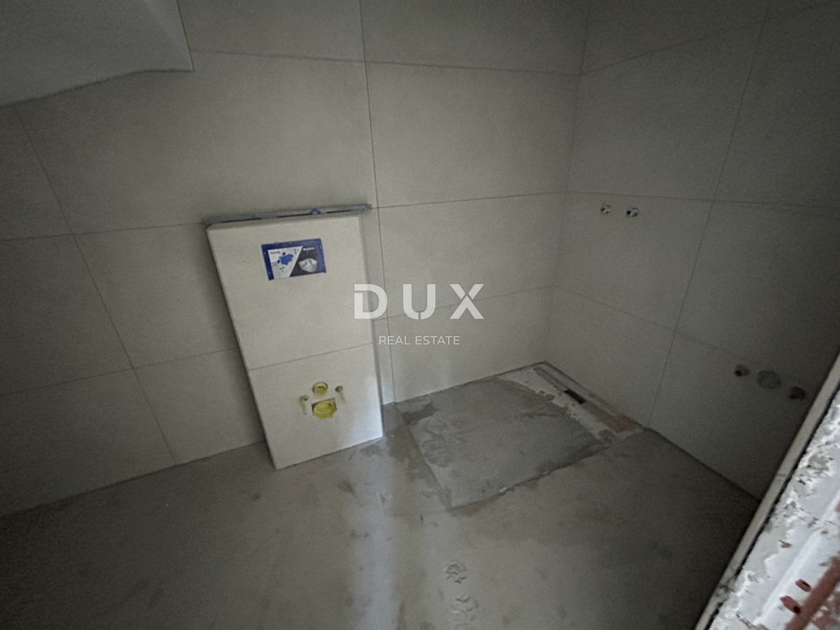 MURTER, JEZERA – NUOVA COSTRUZIONE, Appartamento duplex con piscina