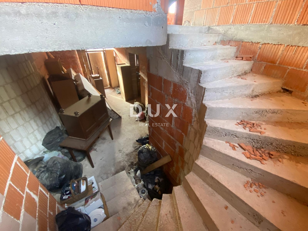 RIJEKA, KASTAV - casa indipendente con vista mare + garage + ampio giardino! OCCASIONE! VENDITA URGENTE!