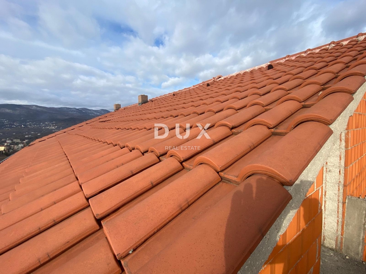 RIJEKA, KASTAV - casa indipendente con vista mare + garage + ampio giardino! OCCASIONE! VENDITA URGENTE!