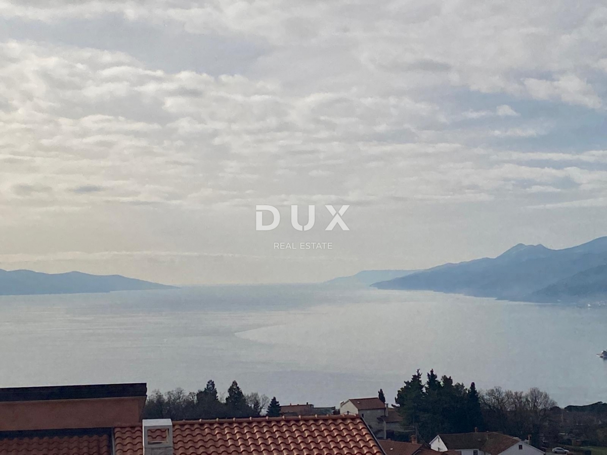 RIJEKA, KASTAV - casa indipendente con vista mare + garage + ampio giardino! OCCASIONE! VENDITA URGENTE!