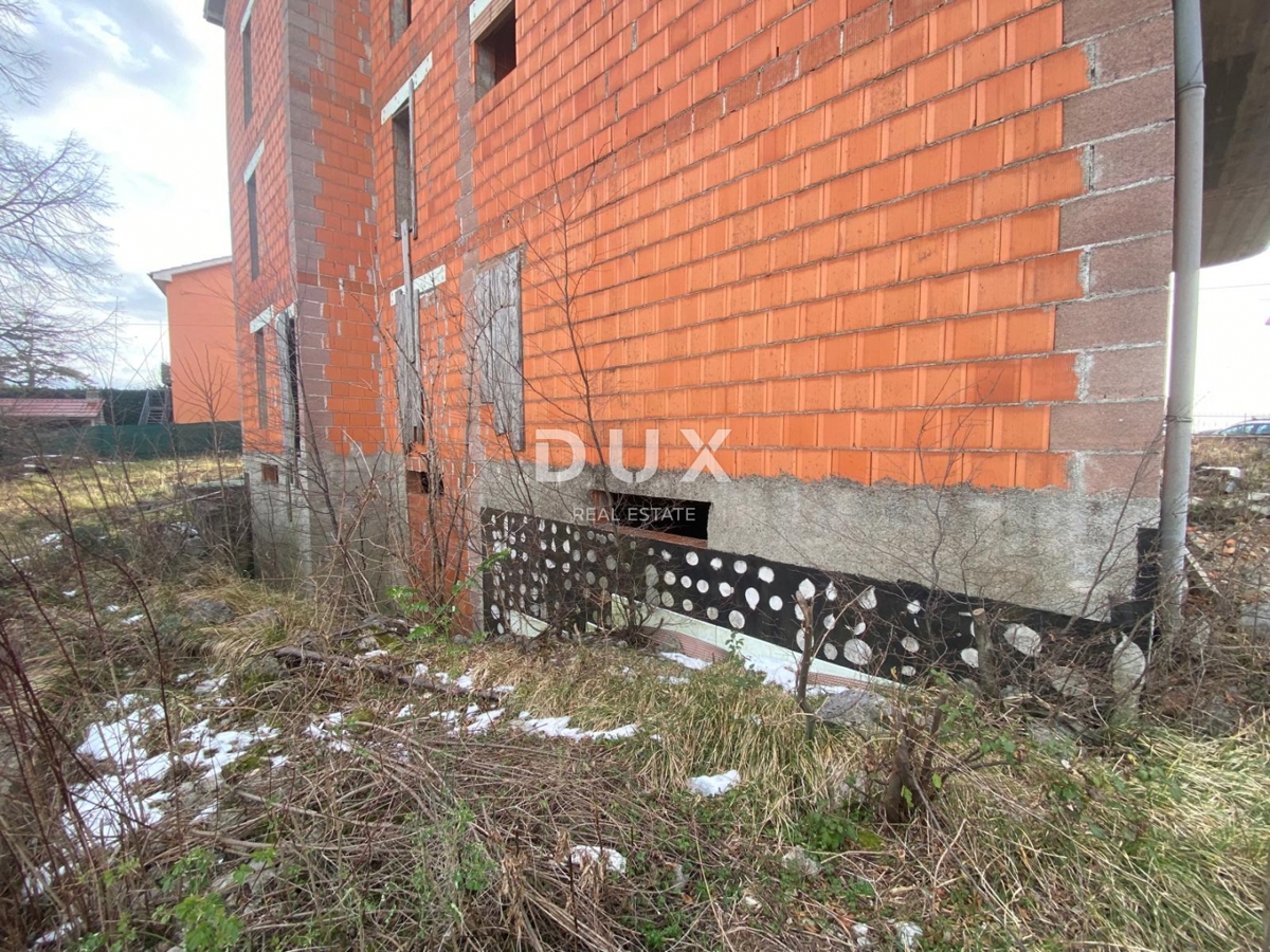 RIJEKA, KASTAV - casa indipendente con vista mare + garage + ampio giardino! OCCASIONE! VENDITA URGENTE!