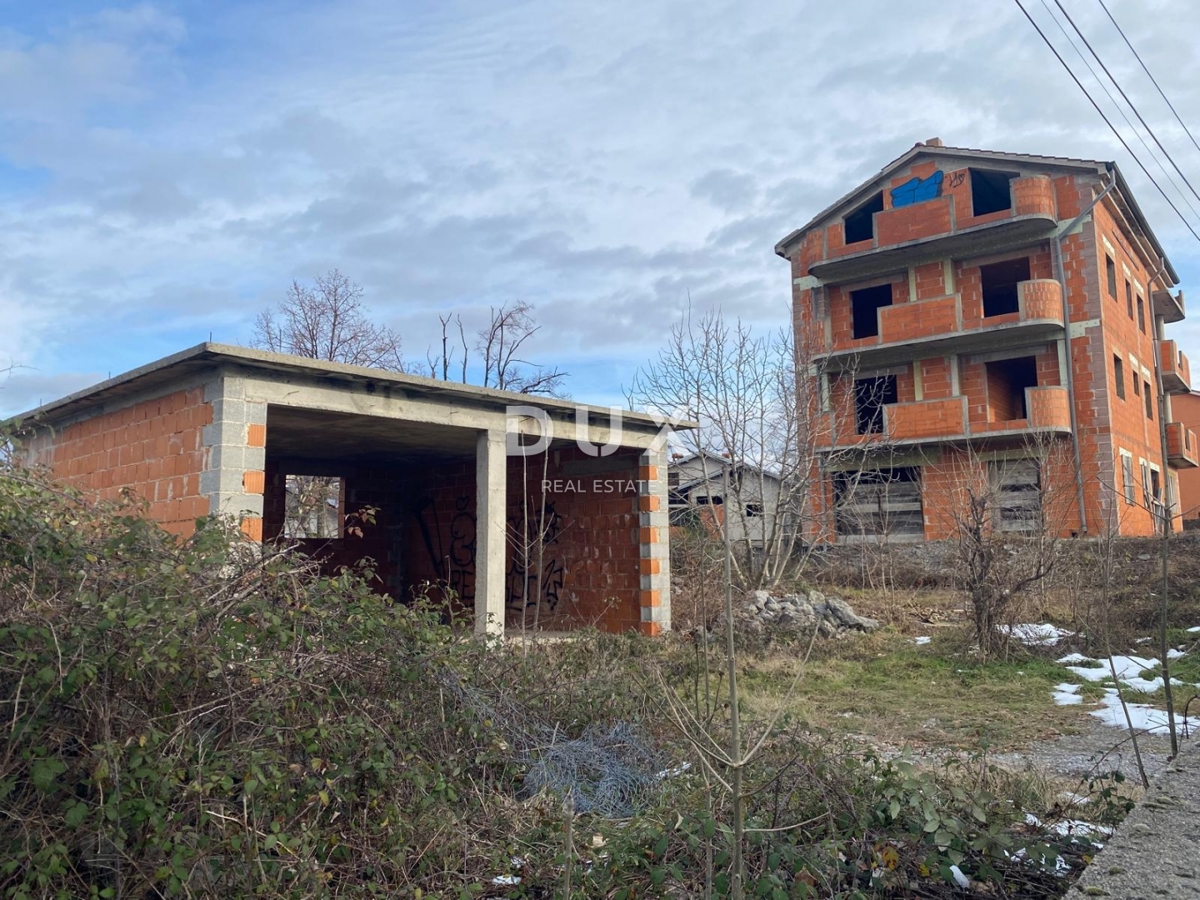 RIJEKA, KASTAV - casa indipendente con vista mare + garage + ampio giardino! OCCASIONE! VENDITA URGENTE!