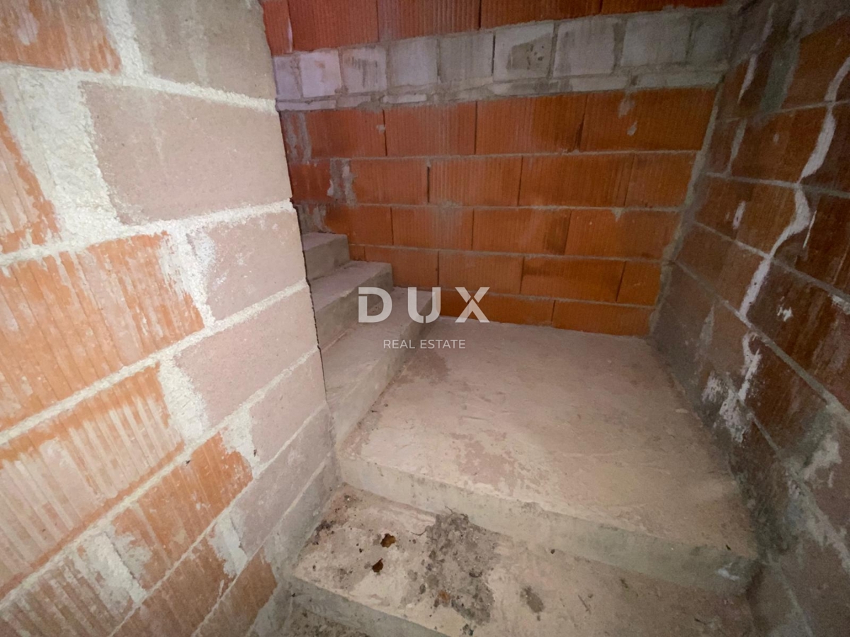 RIJEKA, KASTAV - casa indipendente con vista mare + garage + ampio giardino! OCCASIONE! VENDITA URGENTE!