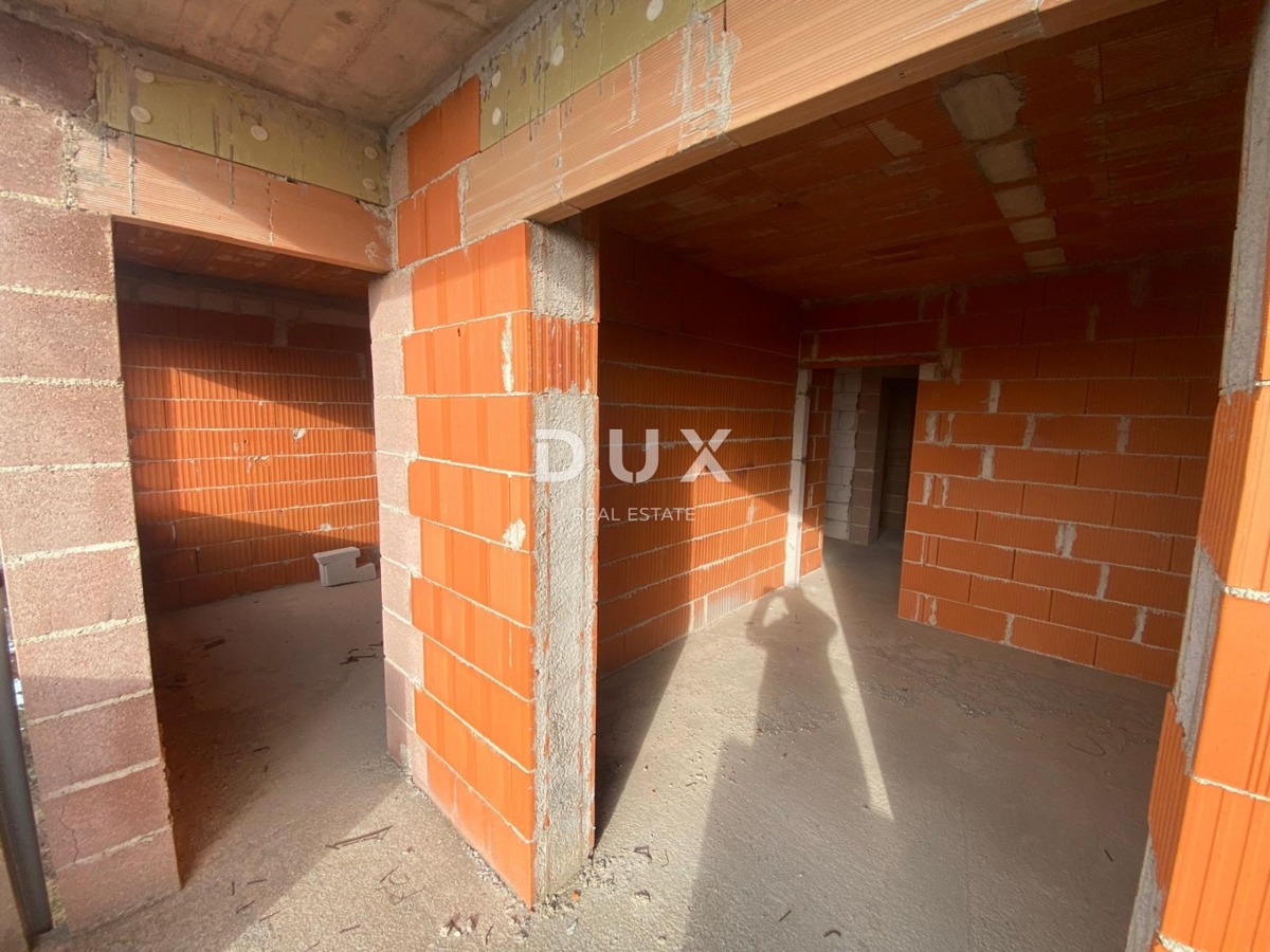 RIJEKA, KASTAV - casa indipendente con vista mare + garage + ampio giardino! OCCASIONE! VENDITA URGENTE!