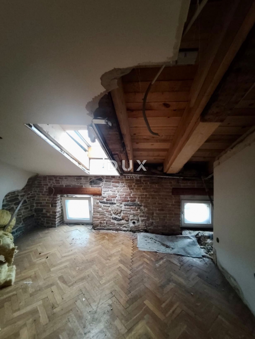 RIJEKA, CENTRO - OTTIMA OPPORTUNITÀ DI INVESTIMENTO con ristrutturazione iniziata