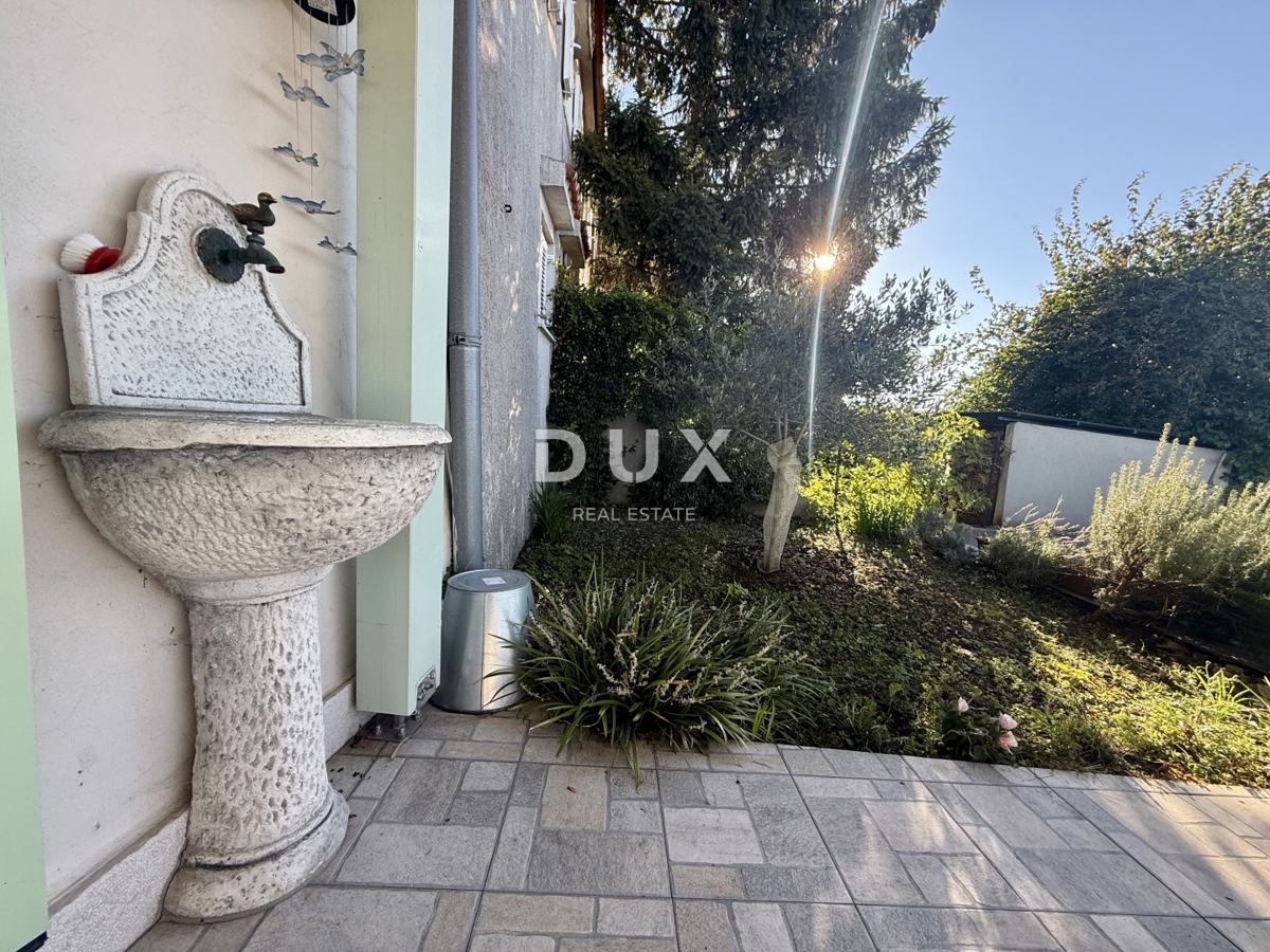 GROBNIK - Autentica casa in pietra con vista mare!