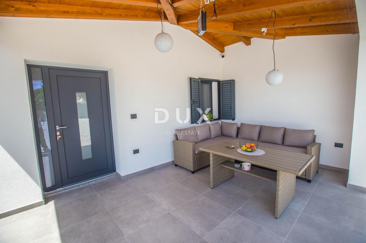 ISTRIA, BALE (dintorni) - Due edifici residenziali ristrutturati in ottima posizione, occasione!