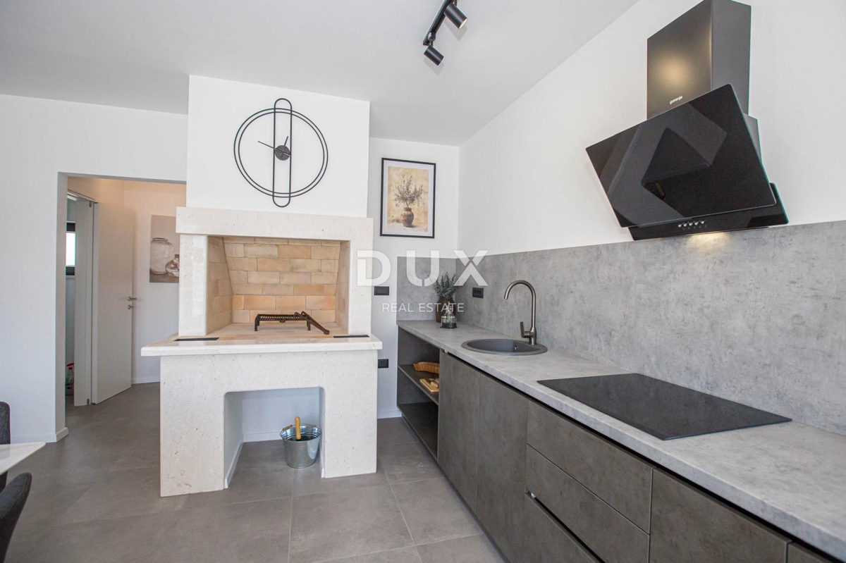 ISTRIA, BALE (dintorni) - Due edifici residenziali ristrutturati in ottima posizione, occasione!