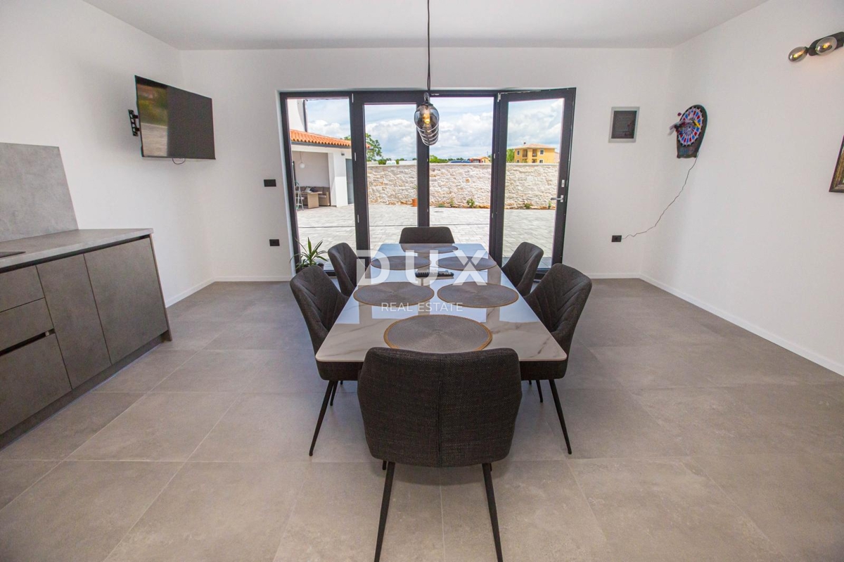 ISTRIA, BALE (dintorni) - Due edifici residenziali ristrutturati in ottima posizione, occasione!