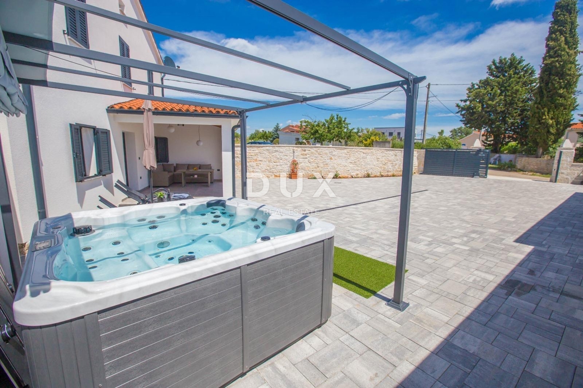 ISTRIA, BALE (dintorni) - Due edifici residenziali ristrutturati in ottima posizione, occasione!