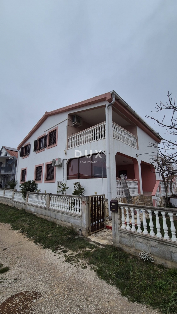 ZADAR, PRIVLAKA - Incantevole casa a 10 minuti dalla spiaggia sabbiosa