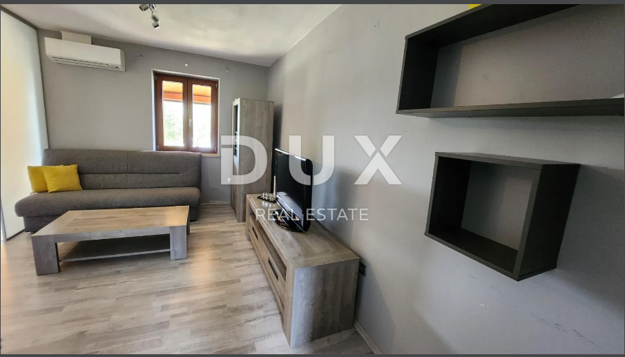 ISTRIA, BUIE - casa ristrutturata con vista su Buie