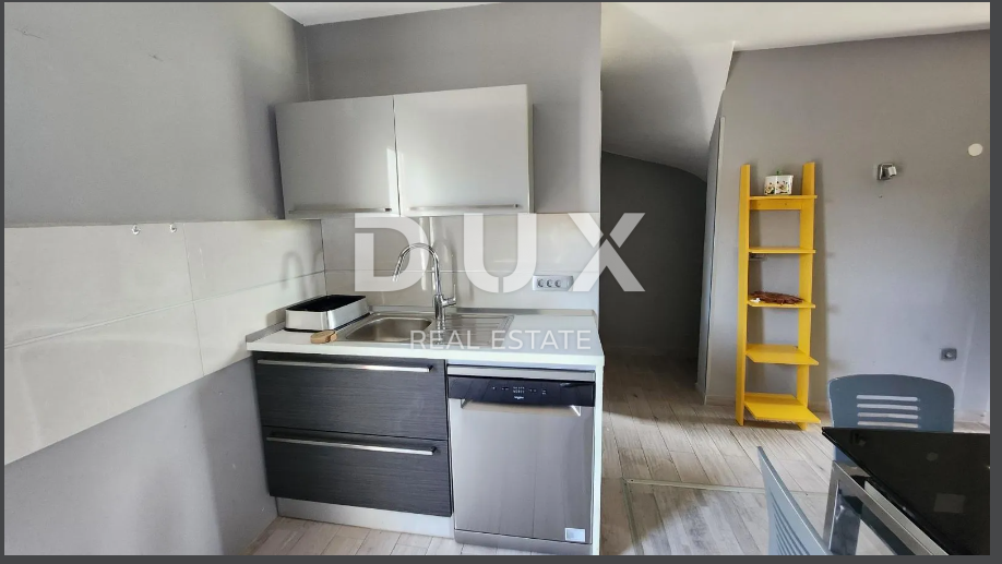 ISTRIA, BUIE - casa ristrutturata con vista su Buie